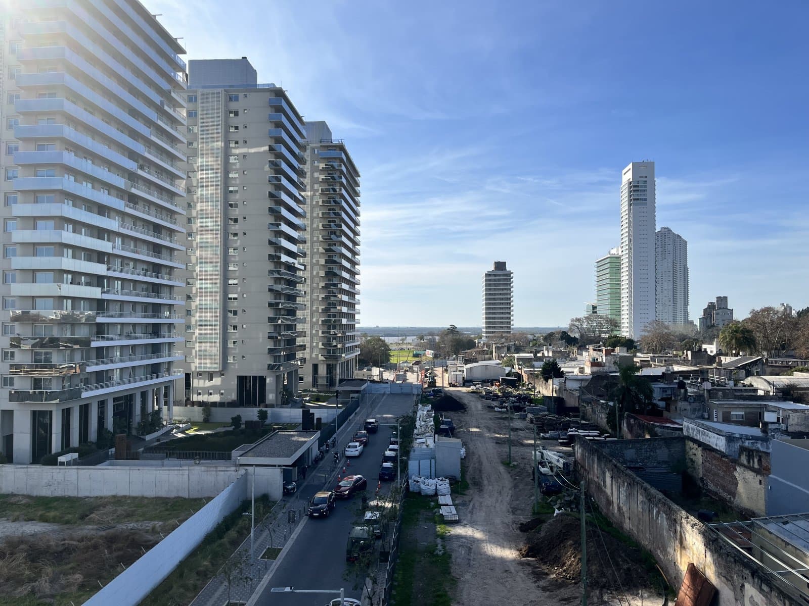 Departamento 2 Dormitorios- Living - Cocina separada- Ing Theddy 200 bis - Puerto Norte — foto 1