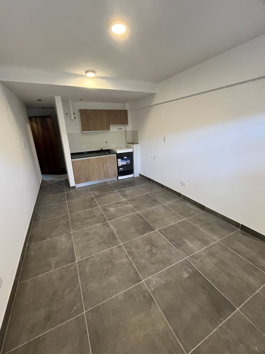 Monoambiente-  A estrenar! IMPERDIBLE!!  Ituzaingo al 400 — foto 1