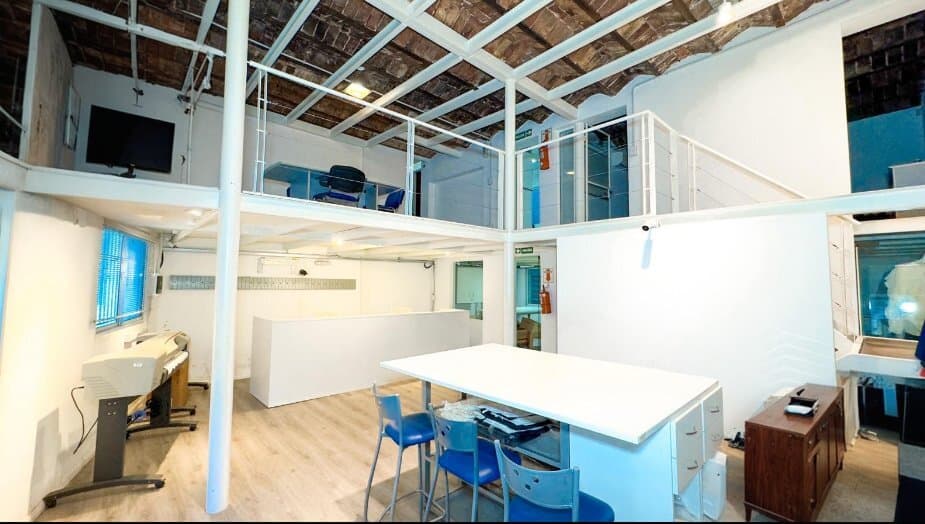 Casa 3 Plantas- Ideal emprendimiento comercial o  Inmobiliario - 320m2 - Salta  al 3400 — foto 1